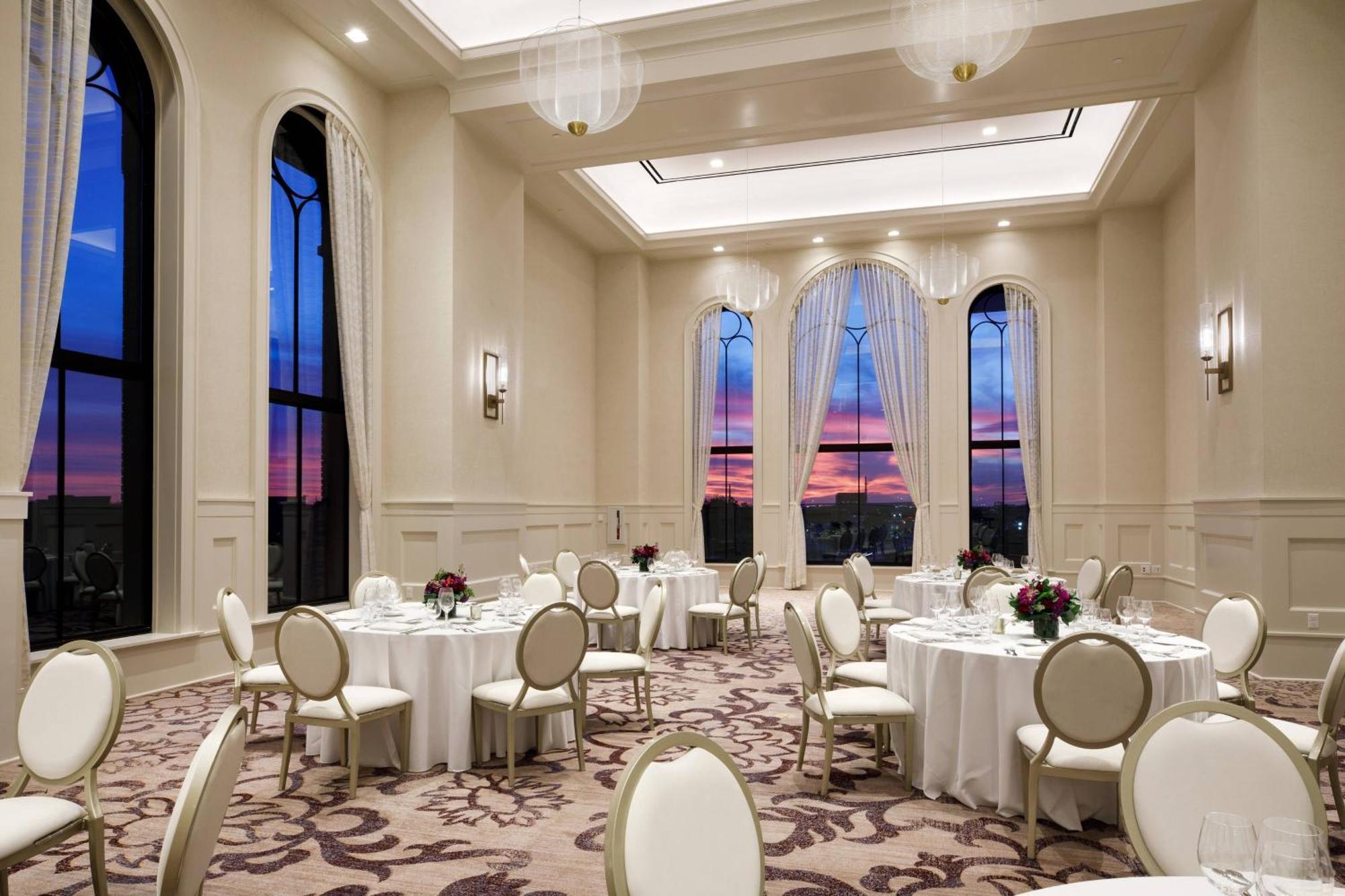 Hotel Vin, Autograph Collection