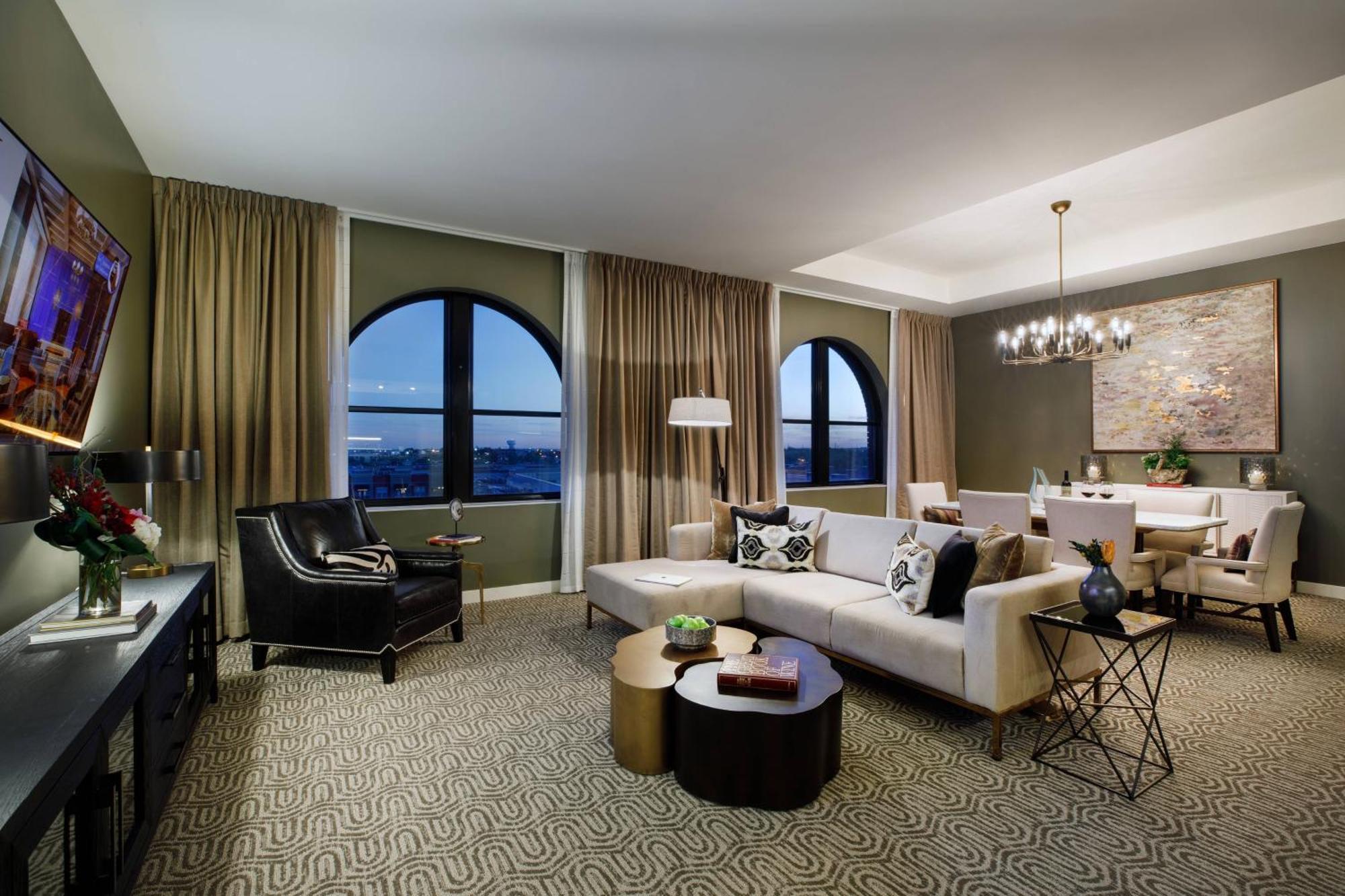 Hotel Vin, Autograph Collection 4*