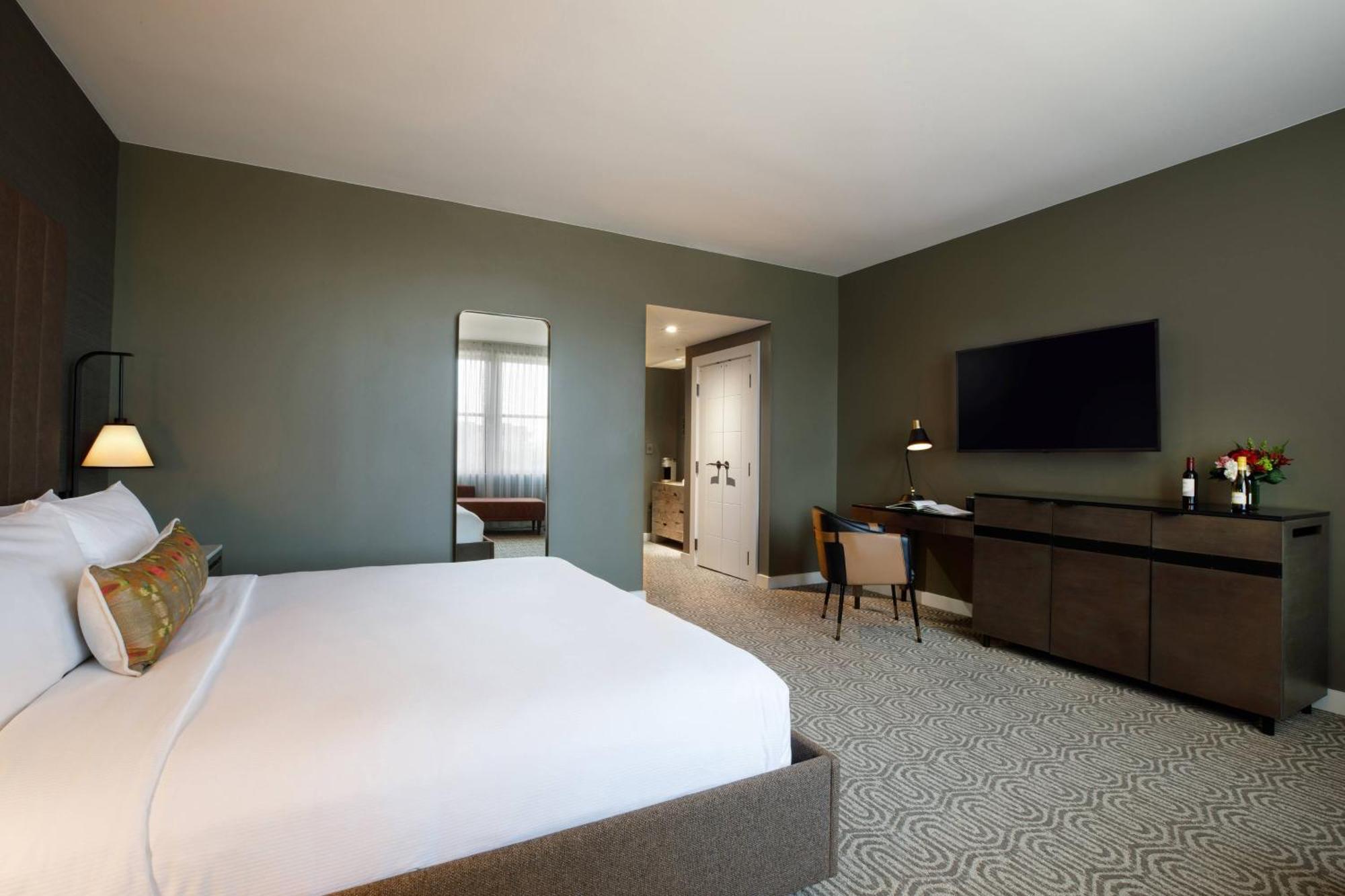 Hotel Vin, Autograph Collection Grapevine