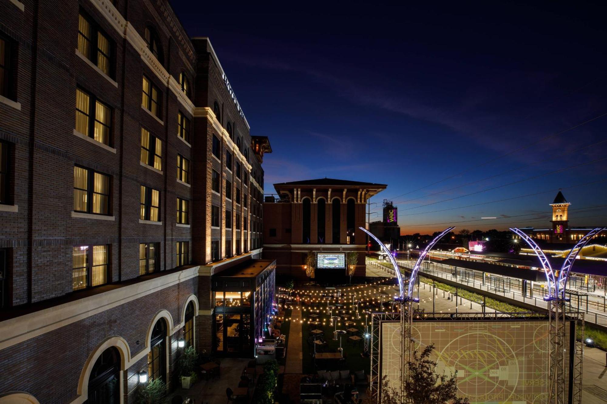 Hotel Vin, Autograph Collection Grapevine