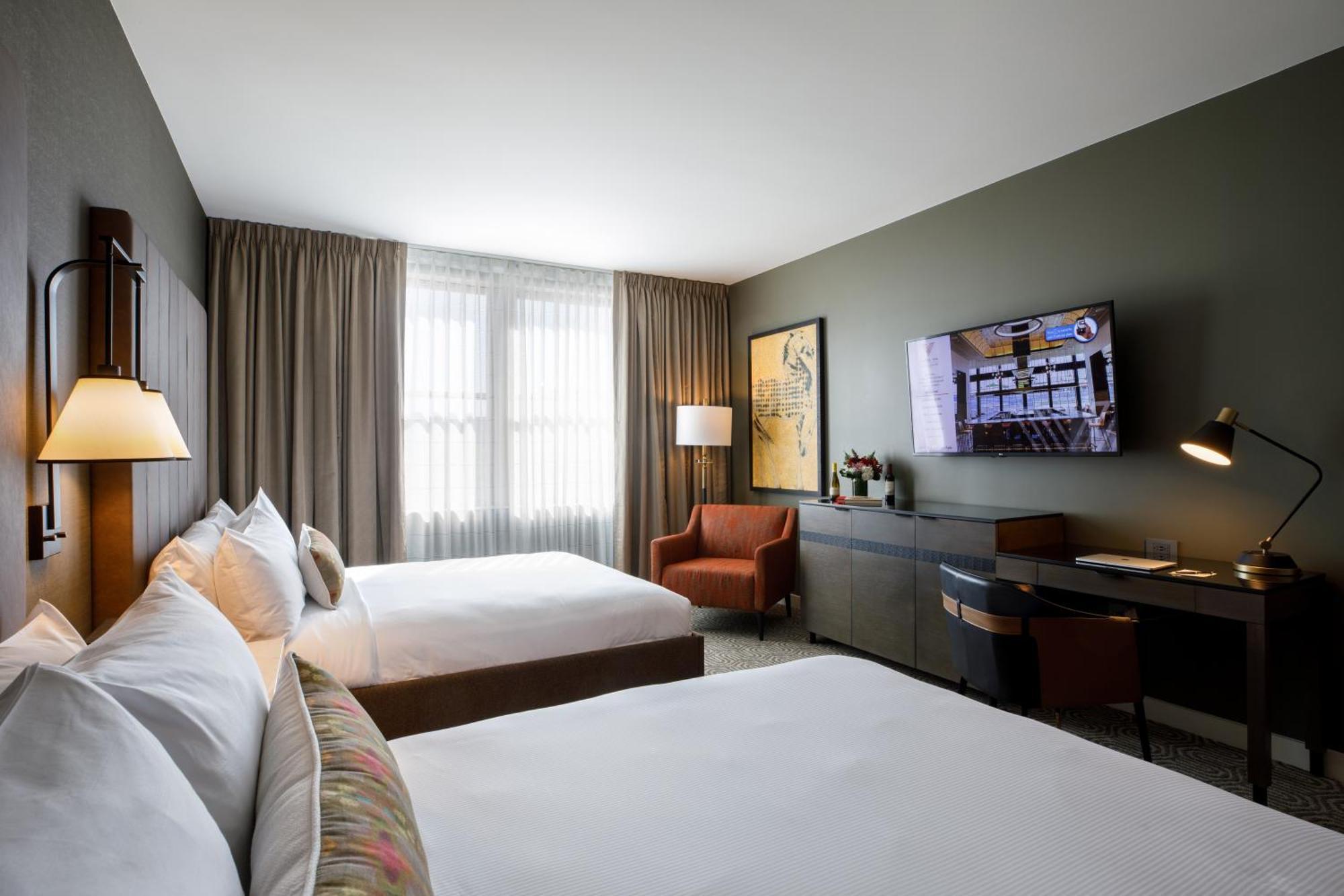 Hotel Vin, Autograph Collection 4*