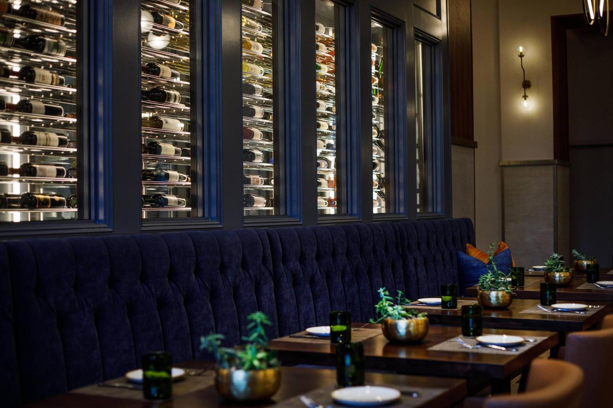 Hotel Vin, Autograph Collection